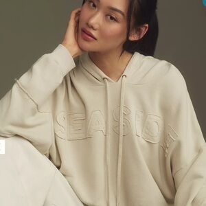 Women’s Ivory Pilcro Hooded Seaside Sweatshirt Size Large